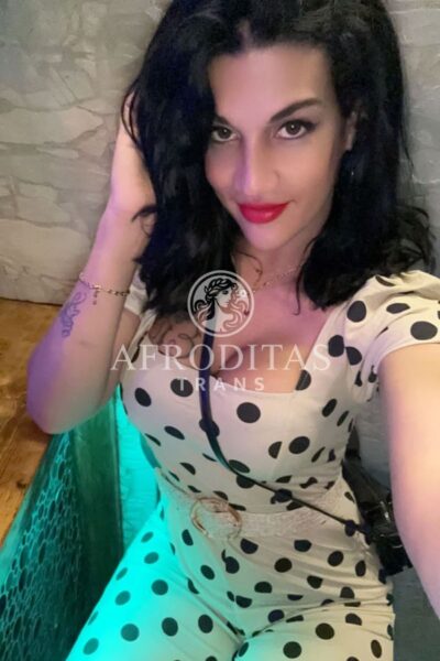 Camila Cubana Travesti Masajista en Madrid